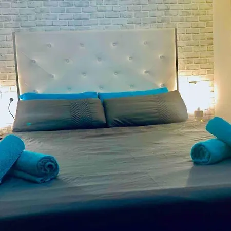 Apartamento Apartamento Moderno Tipo Semisótano En Playa Canteras Con Wifi *