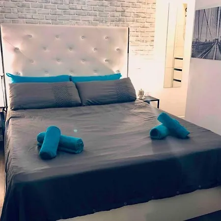 Apartamento Apartamento Moderno Tipo Semisótano En Playa Canteras Con Wifi *